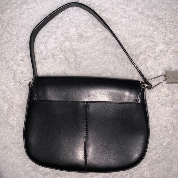 Kenneth Cole Reaction all Black Mini Bag with Keychain Y2K chic College gno cute - Picture 6 of 7